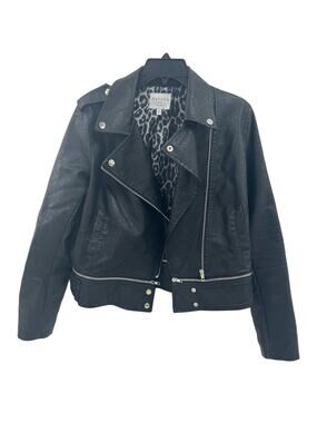 NWOT Hayden Black Women's Faux Leather Cropped Biker Moto Jacket